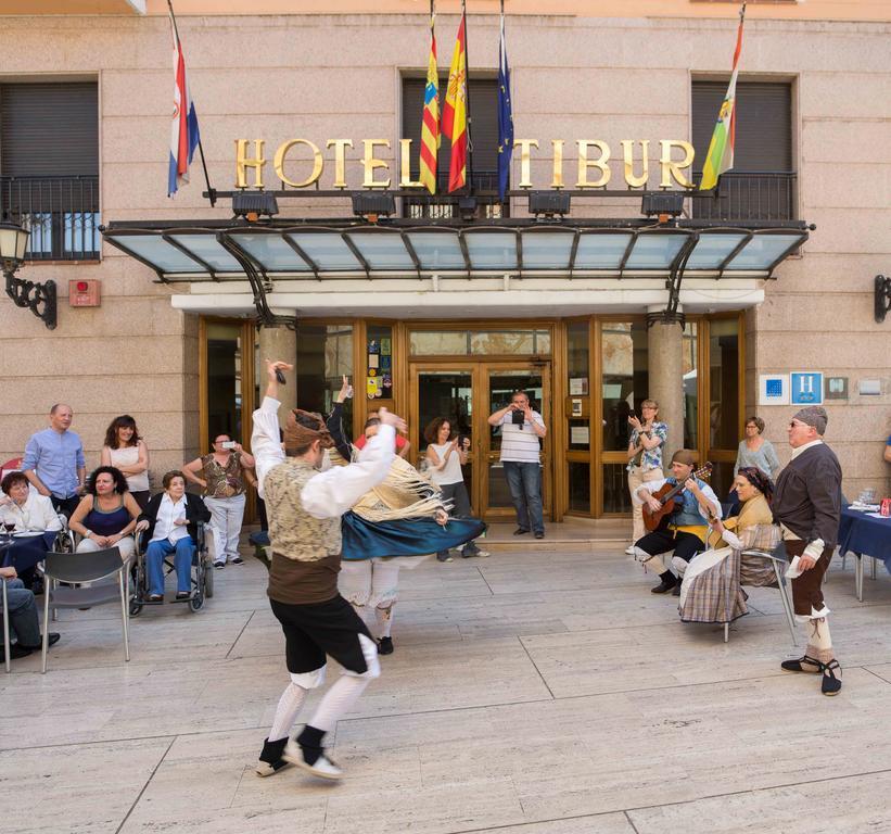 Hotel Tibur サラゴサ エクステリア 写真